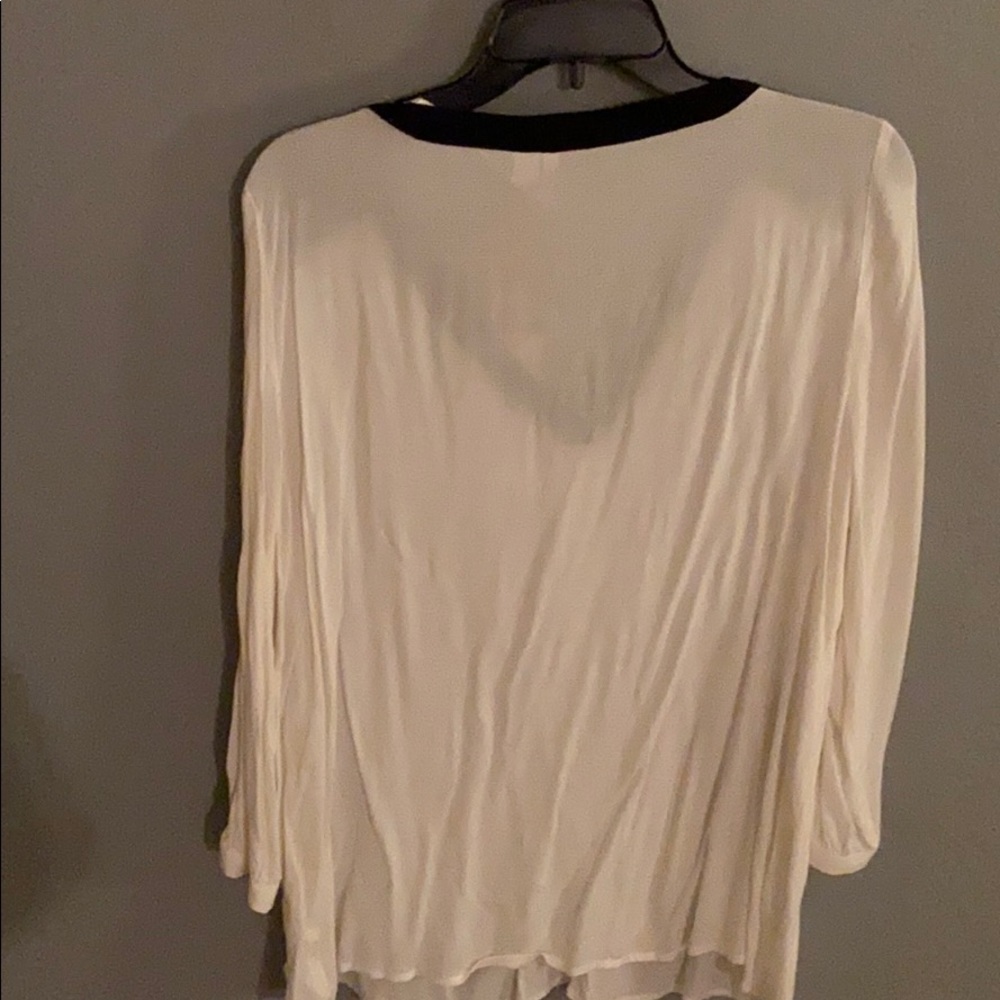 Blouse - Picture 3 of 4